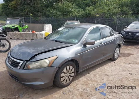 2010 Honda Accord 2.4 Lx z USA, uszkodzony, nr VIN 1HGCP2F36AA074929